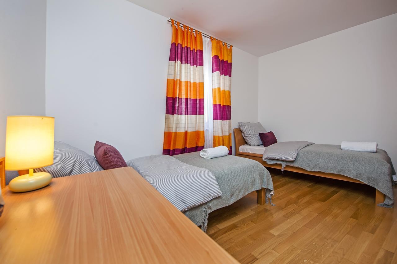 Apartment Campanile Rovinj Bagian luar foto