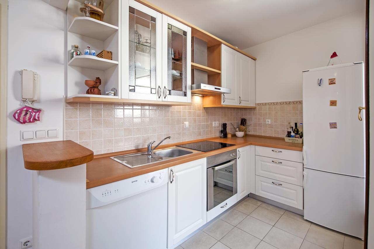 Apartment Campanile Rovinj Bagian luar foto
